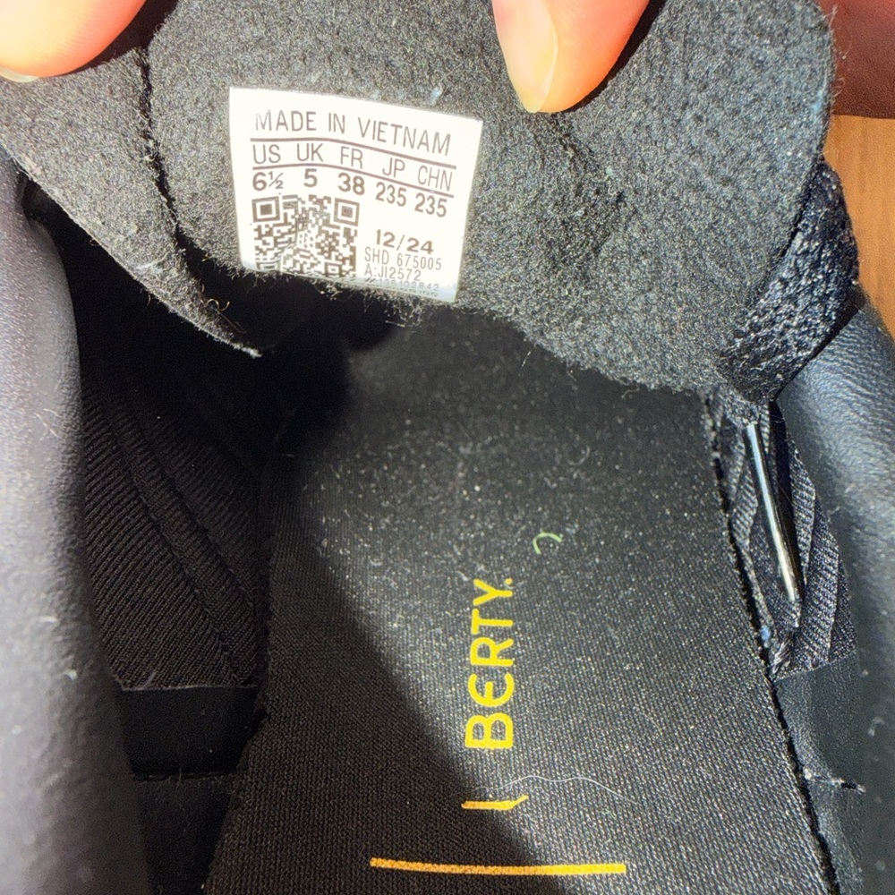 Adidas Gazelle Bold x Liberty London Floral Embroidery sneaker black size 6.5 - Picture 5 of 9